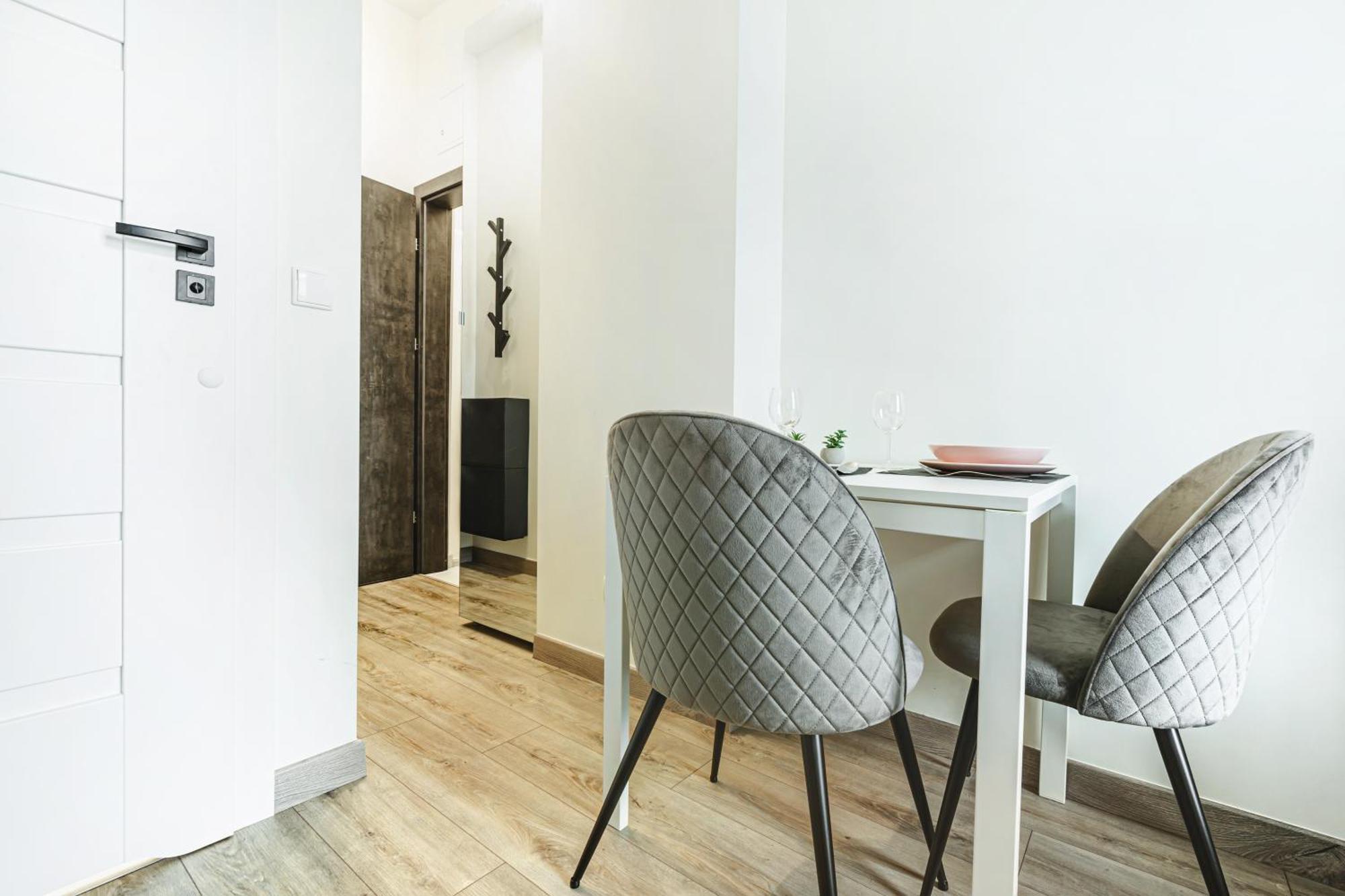 Wyjatkowe Apartamenty W Centrum 弗罗茨瓦夫 外观 照片